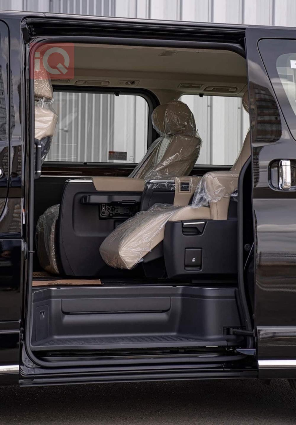 Toyota Granvia